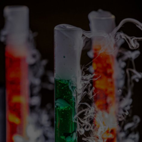 Grafika z wyszarzonym tłem